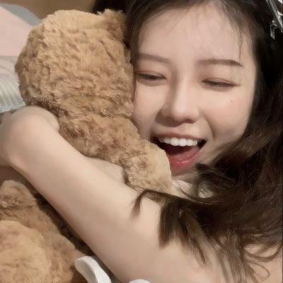 黄蜂女