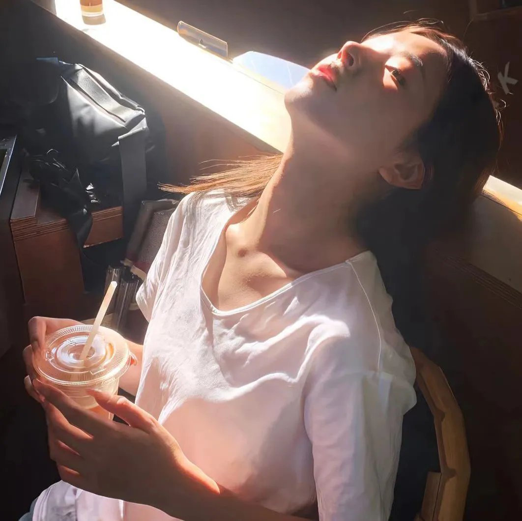 女警